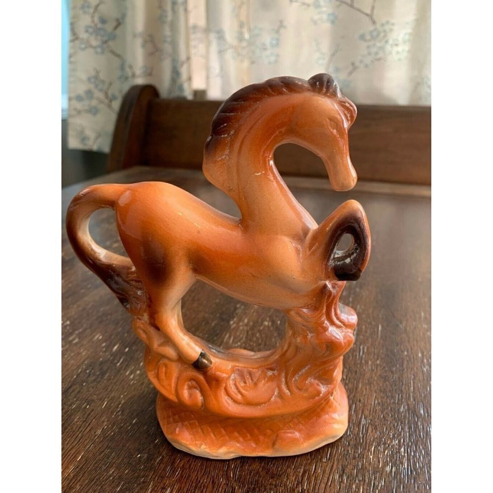 - Vintage Horse Figurine Lustre Brazil - See Pic has a chip